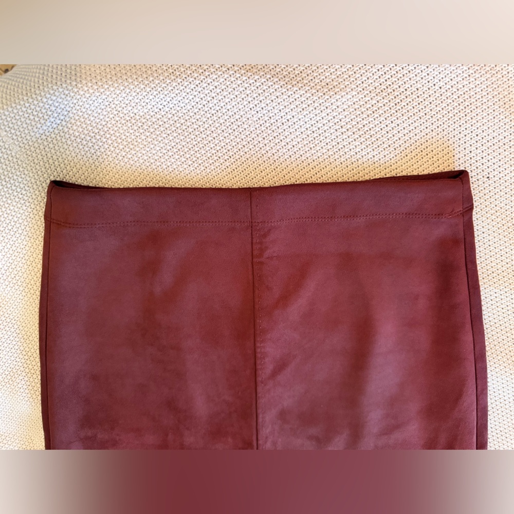 MAX STUDIO Faux Suede Leather Burgundy A-Line Midi Skirt - Picture 7 of 13